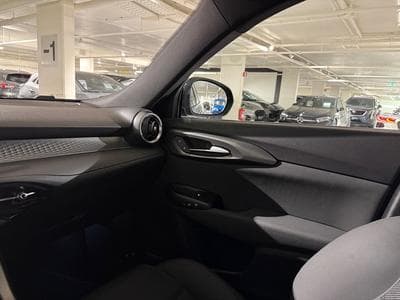 Alfa-Romeo Tonale 1.5 SPRINT (2023) - Photo 8