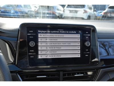 VW T-Roc Cabrio 1.5 TSI R-Line DSG ACC TRAVEL SIDE KEYLESS PARK 1° M. (2025) - Foto 13