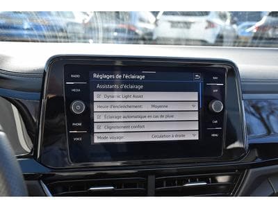 VW T-Roc Cabrio 1.5 TSI R-Line DSG ACC TRAVEL SIDE KEYLESS PARK 1° M. (2025) - Photo 14