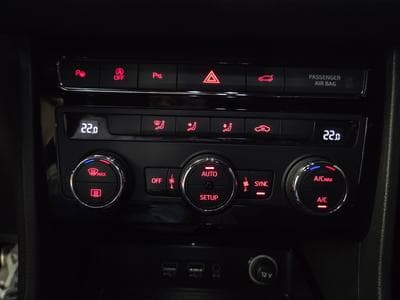 Seat Ateca FR TSI 190CV DSG7 4DRIVE (2018) - Foto 15