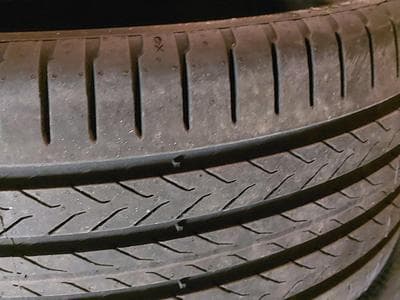 Tires – 20 - Photo 1