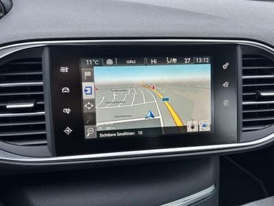 Peugeot 308 308 SW Allure 2.0 HDi *Navi*LED-Scheinwerfer*Eu6 (2016) - Photo 11