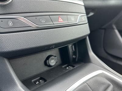 Peugeot 308 308 SW Allure 2.0 HDi *Navi*LED-Scheinwerfer*Eu6 (2016) - Photo 13