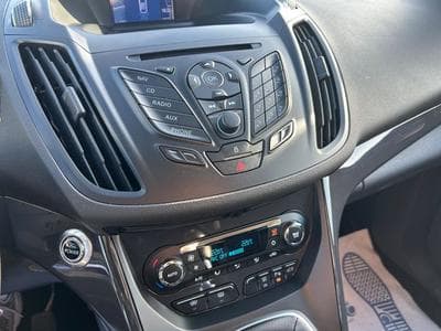 Ford Kuga Kuga Titanium AWD *Navi*AHK*PDC*SHZ*Euro5* (2013) - Photo 12