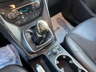 Ford Kuga Kuga Titanium AWD *Navi*AHK*PDC*SHZ*Euro5* (2013) - Photo 13