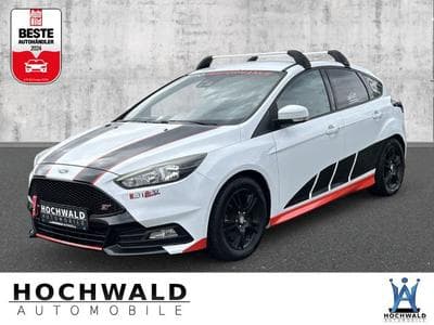 Ford Focus Focus ST 2.0 EB NAVI RFK SHZ RECARO Tempomat (2015) - Photo 1