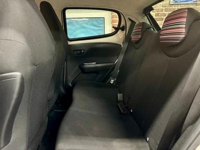 Citroen C1 C1 1.0 72cv ClimaM/Park/ALU14/Temp/BT/USB (2021) - Foto 6