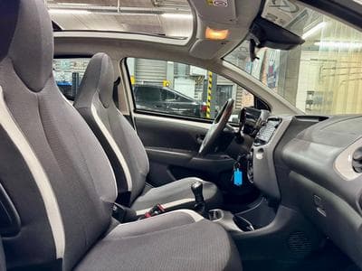 Toyota Aygo Aygo 1.0 72cv ToitO/aCarPlay/ALU15/Tempo (2022) - Foto 8