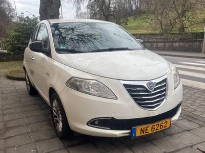 Lancia Ypsilon (2012) - Foto 1