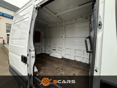 Iveco Daily 35S13 2.3HPI 126cv  L2H2 (2013) - Foto 8