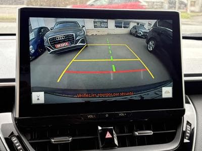 Toyota Corolla 1.8 HEV 140 DYNAMIC (2024) - Photo 6