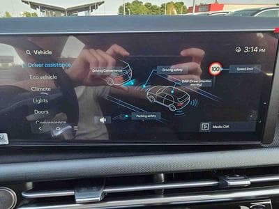 Hyundai Tucson 1.6 T-GDI HEV 215 AT E-Motion (2025) - Photo 14