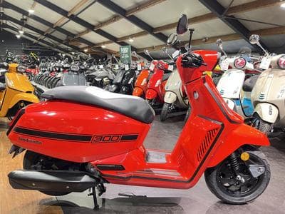 Lambretta X-300 SR (2026) - Photo 1