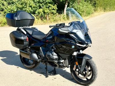 BMW R R 1300 RT Triple Black (2026) - Foto 1