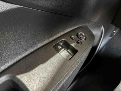 Hyundai i10 1.2 GDI 79 Premium (2025) - Photo 9