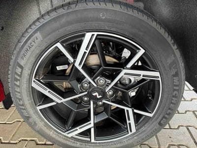 Hyundai Tucson 1.6 T-GDI HEV 215 N-line 4 WD (2025) - Foto 11