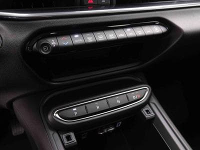 Fiat 600 1.2 T Hybrid 101 DCT Lounge (2025) - Foto 13