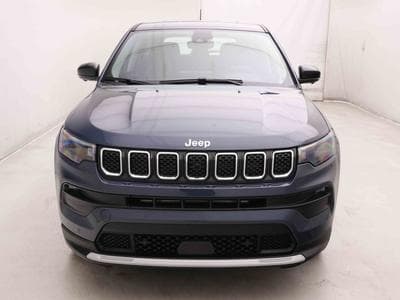 Jeep Compass 1.5 T4 e-Hybrid 131 DCT Altitude (2025) - Foto 2
