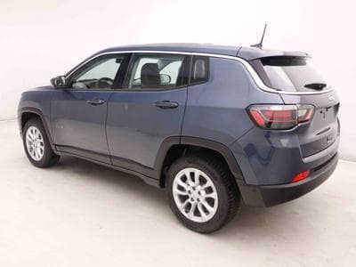 Jeep Compass 1.5 T4 e-Hybrid 131 DCT Altitude (2025) - Foto 3
