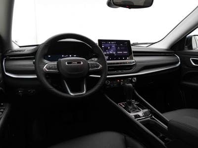 Jeep Compass 1.5 T4 e-Hybrid 131 DCT Altitude (2025) - Foto 7