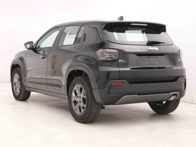 Jeep Avenger 1.2 MHEV DCT Longitide (2025) - Foto 3