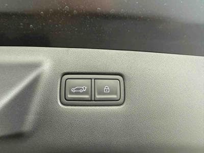 Hyundai Santa Fe 1.6 T-GDI PHEV 258 DCT Black Line (2026) - Foto 11