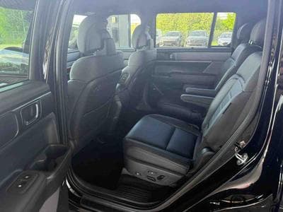 Hyundai Santa Fe 1.6 T-GDI PHEV 258 DCT Black Line (2026) - Foto 8