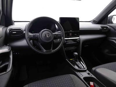 Toyota Yaris Cross 1.5 VVT-i  130 Hybride Executive (2025) - Foto 5