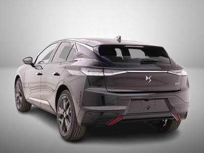 DS Automobiles DS4 1.2 PureTech 136 e-DCS6 Pallas (2025) - Foto 3