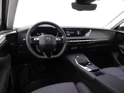 DS Automobiles DS4 1.2 PureTech 136 e-DCS6 Pallas (2025) - Foto 5