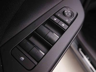 Toyota C-HR 1.8 VVT-i 140 Hybride Dynamic (2025) - Foto 13