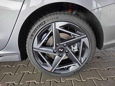 Hyundai i30 1.5 T-GDI mHEV  DCT 140 N-Line (2025) - Photo 5