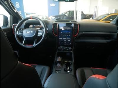 Ford Ranger Double Cabine - 3.0 V6 Ecoboost 288 cv A10 GAR 07/2028 (2023) - Foto 9