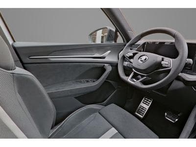 Skoda Kodiaq 2.0 TDI DSG 190 Sportline 4x4 (2025) - Photo 9