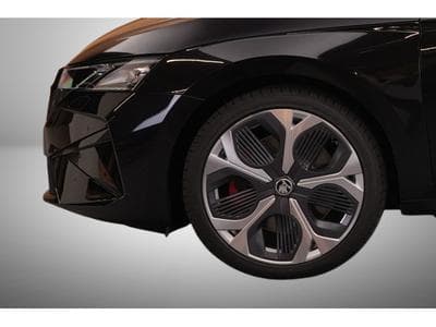 Skoda Octavia 2.0 TSi DSG 265 RS (2025) - Photo 9