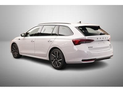 Skoda Octavia 2.0 TSI DSG 150 Sportline (2026) - Photo 3