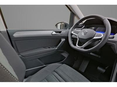 VW Touran 1.5 TSI 150 DSG Comfortline 7 places (2025) - Photo 9