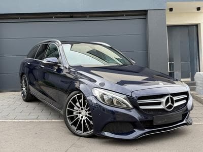 Mercedes C 350 e Amg (2016) - Photo 1