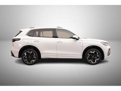 VW Tiguan 1.5 eTSI 150 DSG R-Line (2025) - Photo 6