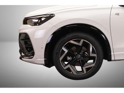 VW Tiguan 1.5 eTSI 150 DSG R-Line (2025) - Photo 9