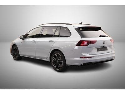 VW Golf 1.5 eTSI mHEV 150 DSG R-Line (2025) - Photo 4