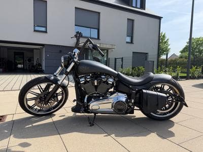 Harley-Davidson CVO Breakout Breakout 114 (2019) - Foto 1
