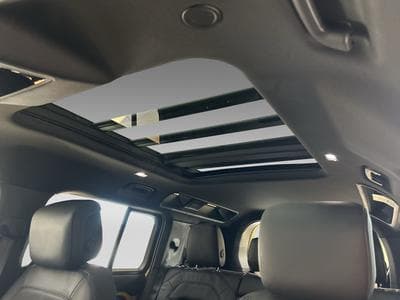 Land-Rover Defender 110 3.0 D350 Trophy Edition +WinterPaket+AHK+HeadUp+TrophyPa (2026) - Photo 12