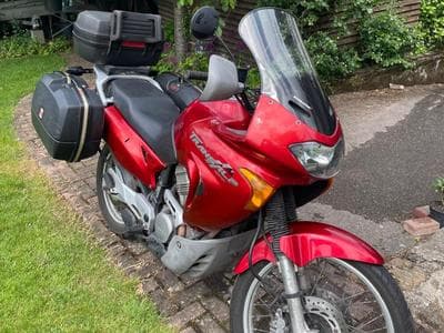 Honda Transalp (2000) - Photo 1
