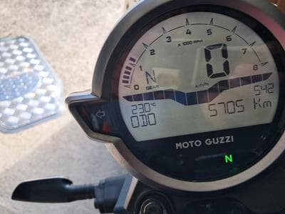 Moto Guzzi V7 speciale edition (2024) - Foto 1