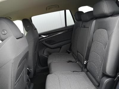 Skoda Kodiaq 2.0 TDI 142 kW 4x4 Selection (2025) - Photo 9