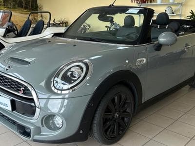 Mini Cabrio Cooper (2018) - Foto 1