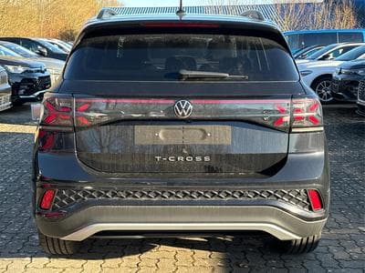 VW T-Cross R-Line Limited (2026) - Photo 4
