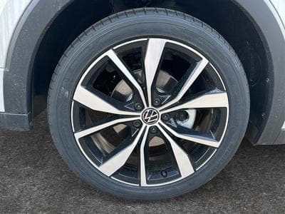 VW T-Cross R-Line Limited (2026) - Foto 12