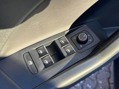 VW T-Cross R-Line Limited (2026) - Photo 13